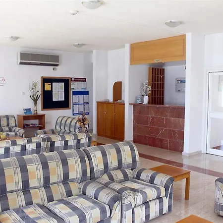 Sunny Hill Aparthotel Klorakas