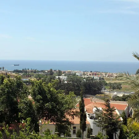 Sunny Hill Aparthotel Klorakas