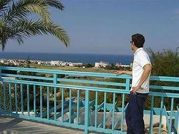 Sunny Hill Ξενοδοχείο με διαμερίσματα Χλώρακα