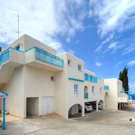 Sunny Hill Ξενοδοχείο με διαμερίσματα 3*