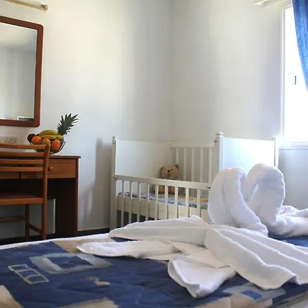 Ξενοδοχείο με διαμερίσματα Sunny Hill