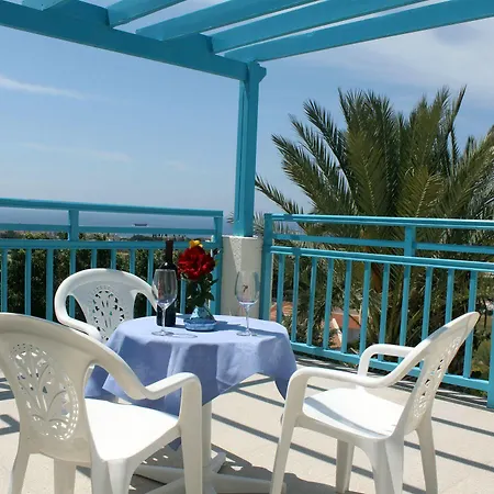 Ξενοδοχείο με διαμερίσματα Sunny Hill