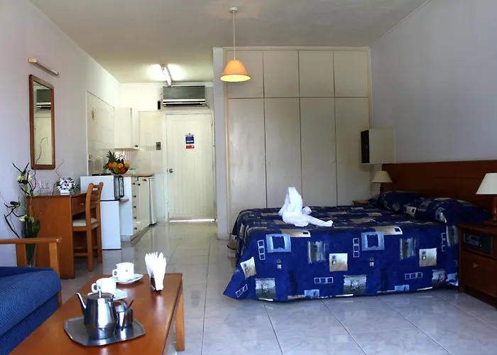 Lejlighedshotel Sunny Hill