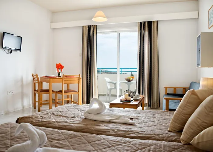 Sunny Hill Lejlighedshotel 3*