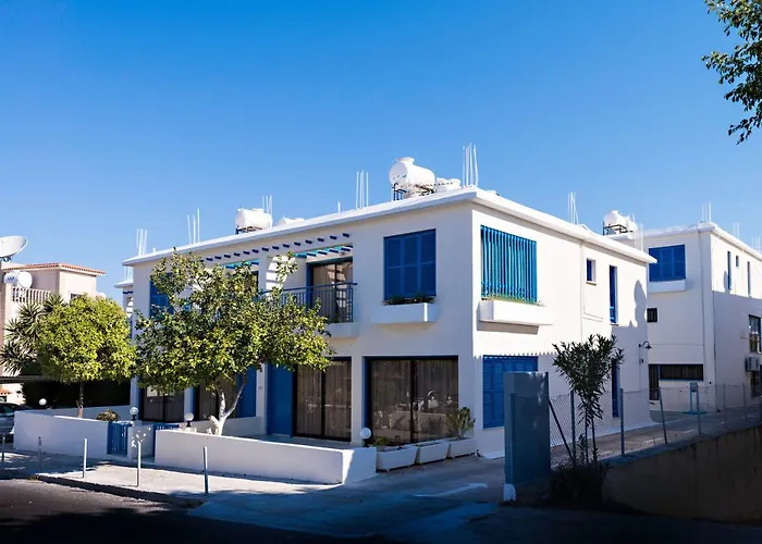 Sunny Hill Hotel apartamentowy 3*